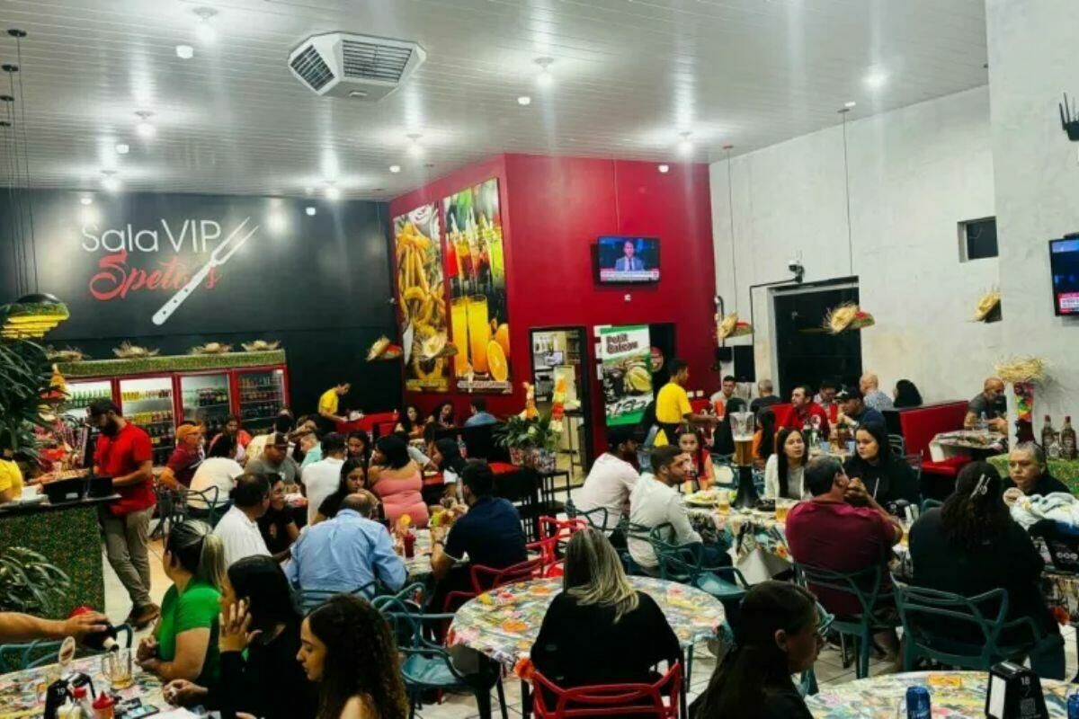 Imagem de compartilhamento para o artigo Sala Vip Espeto atrai público em Costa Rica com almoço a partir de R$ 14,90 da MS Todo dia